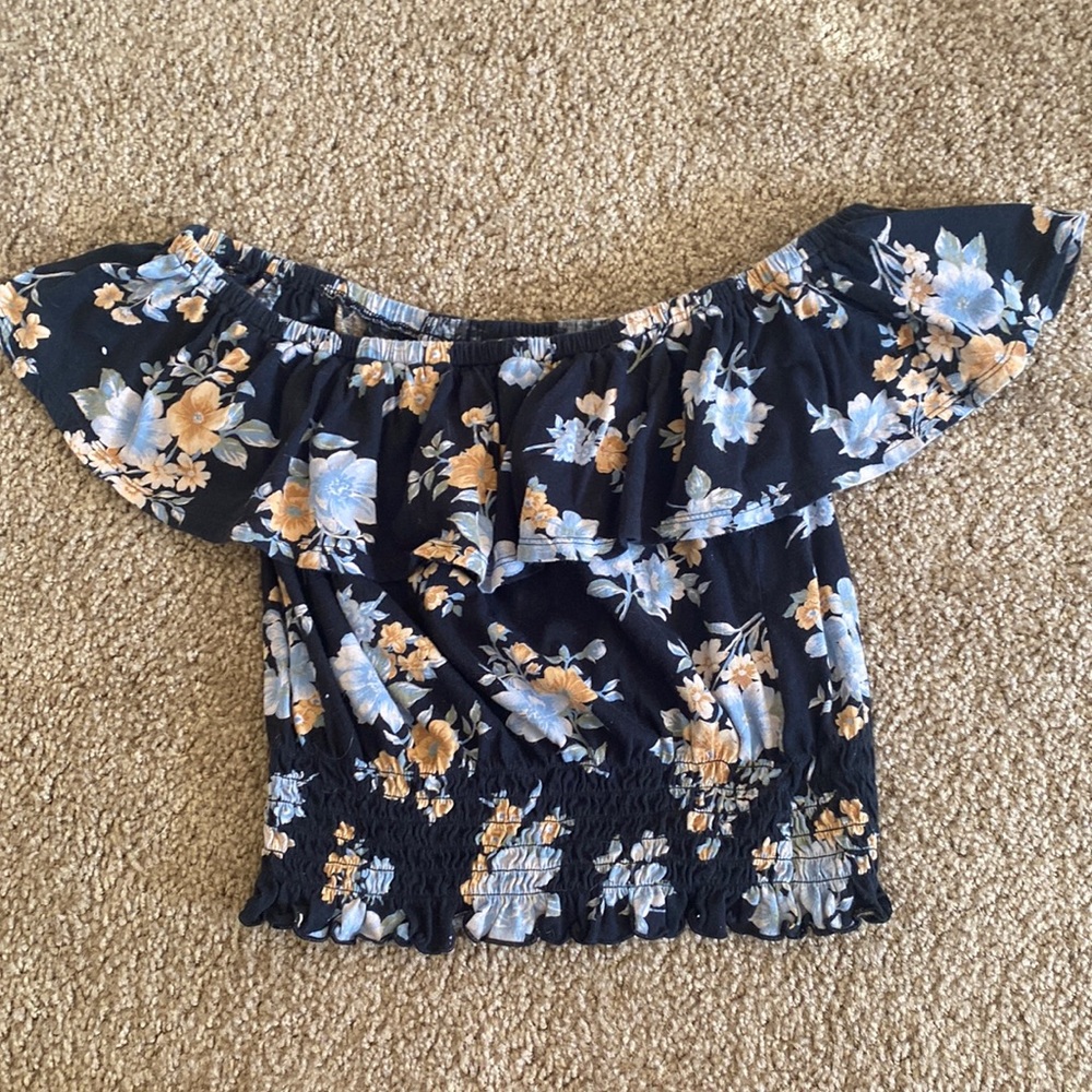 American Eagle Top